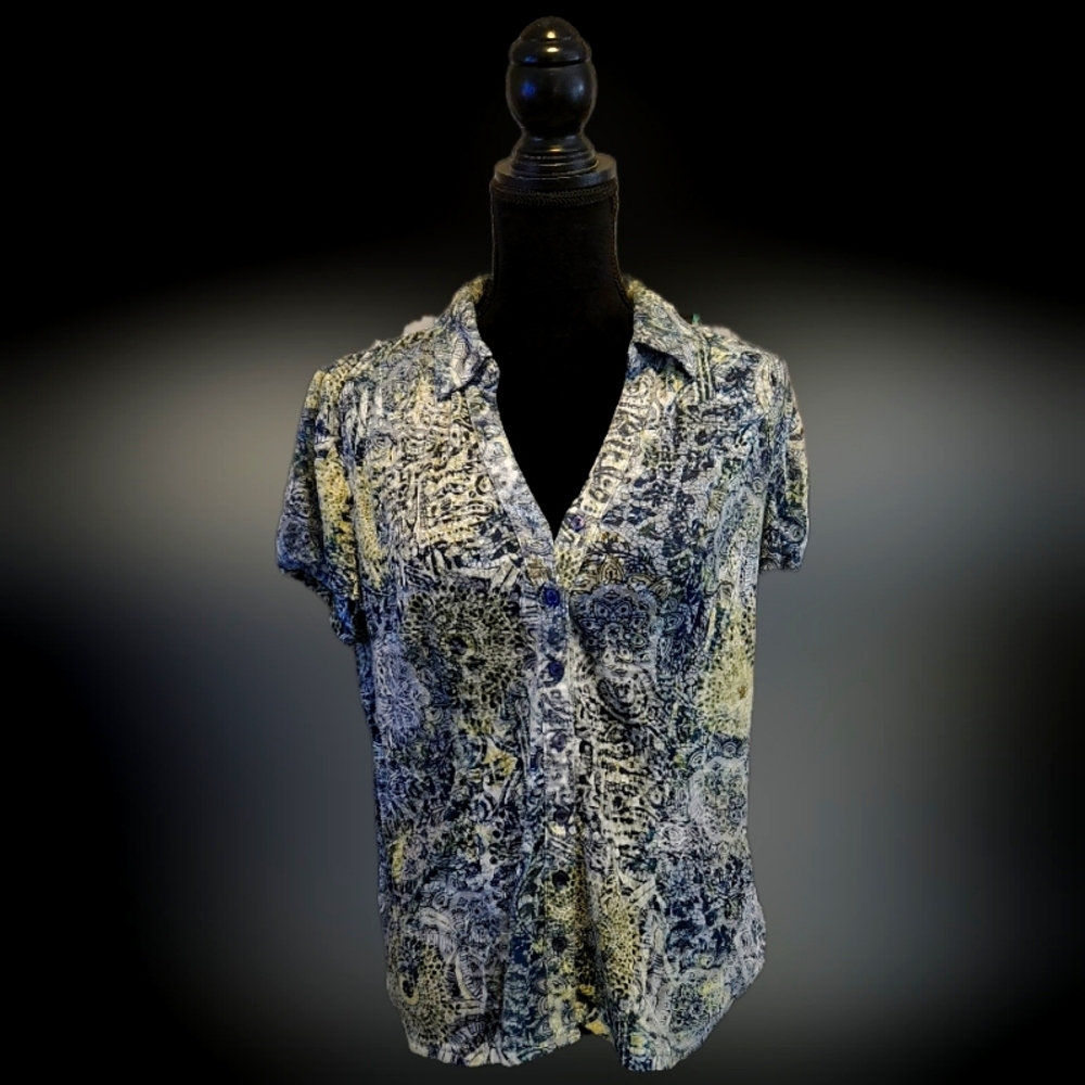 #C107 Reitmans Women’s Short Sleeve Navy Blue & Green Floral Print Blouse